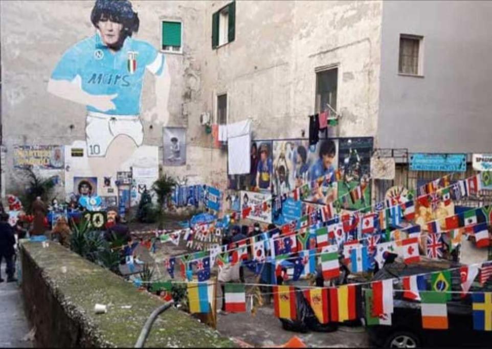 I Tre Re Via Toledo Νάπολη Εξωτερικό φωτογραφία