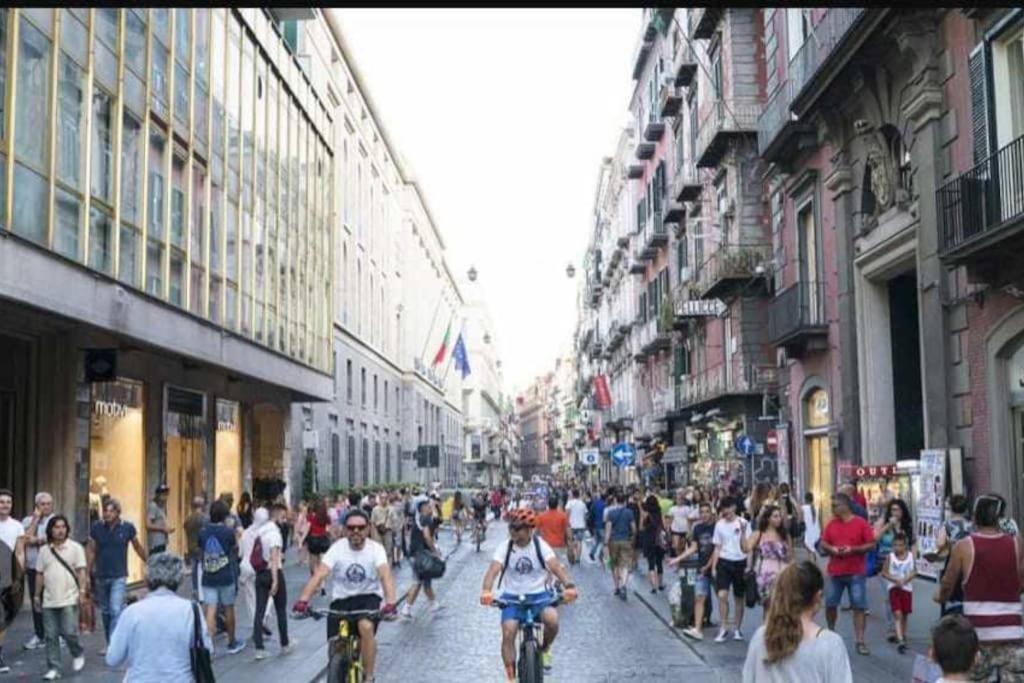 I Tre Re Via Toledo Νάπολη Εξωτερικό φωτογραφία